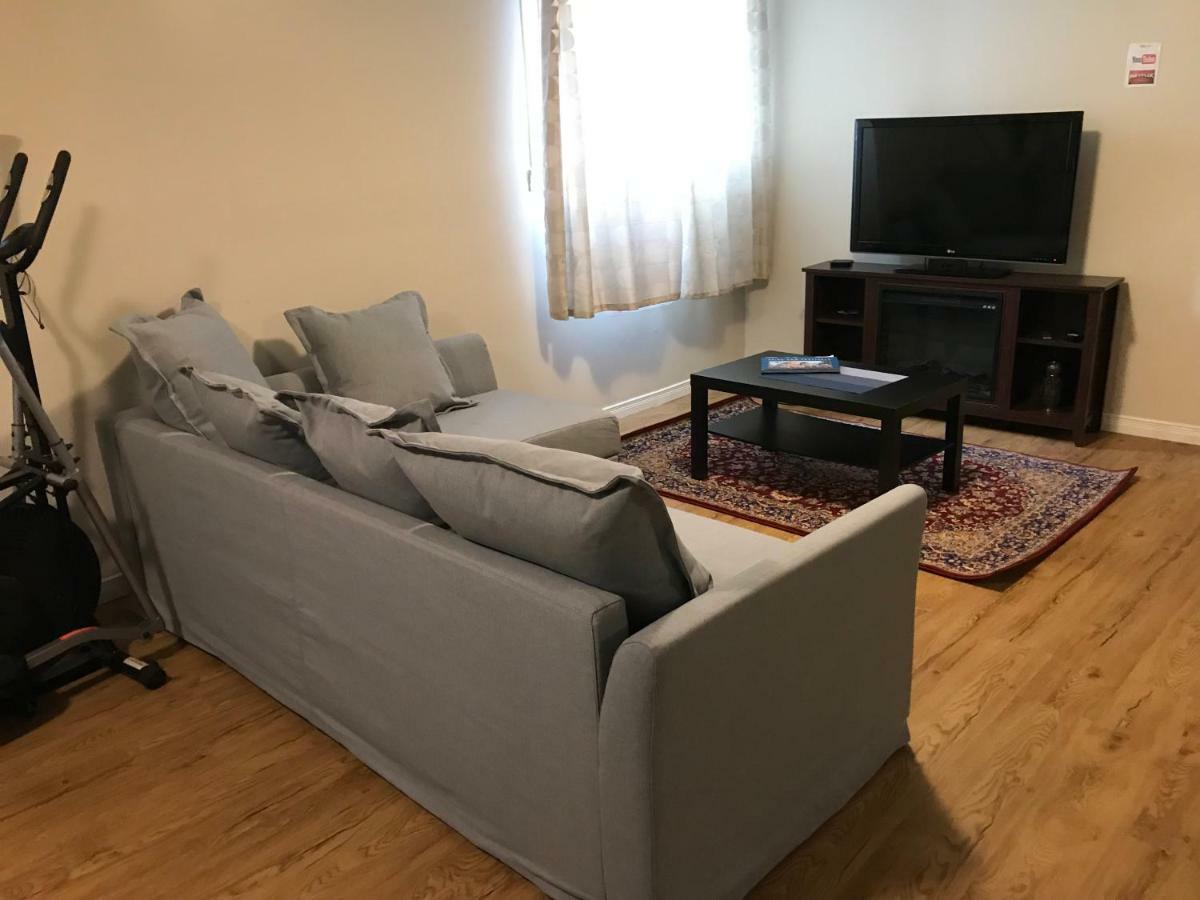 Self Check-In Spacious Apartment With Full Kitchen Ottawa Ngoại thất bức ảnh